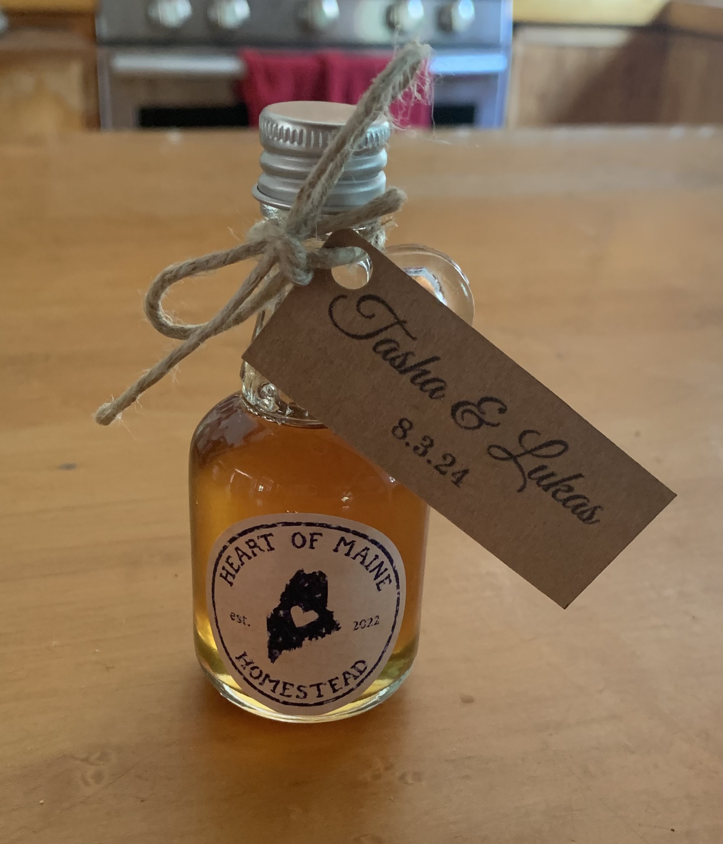 Mini Maine Maple Syrup Favors - Image 5